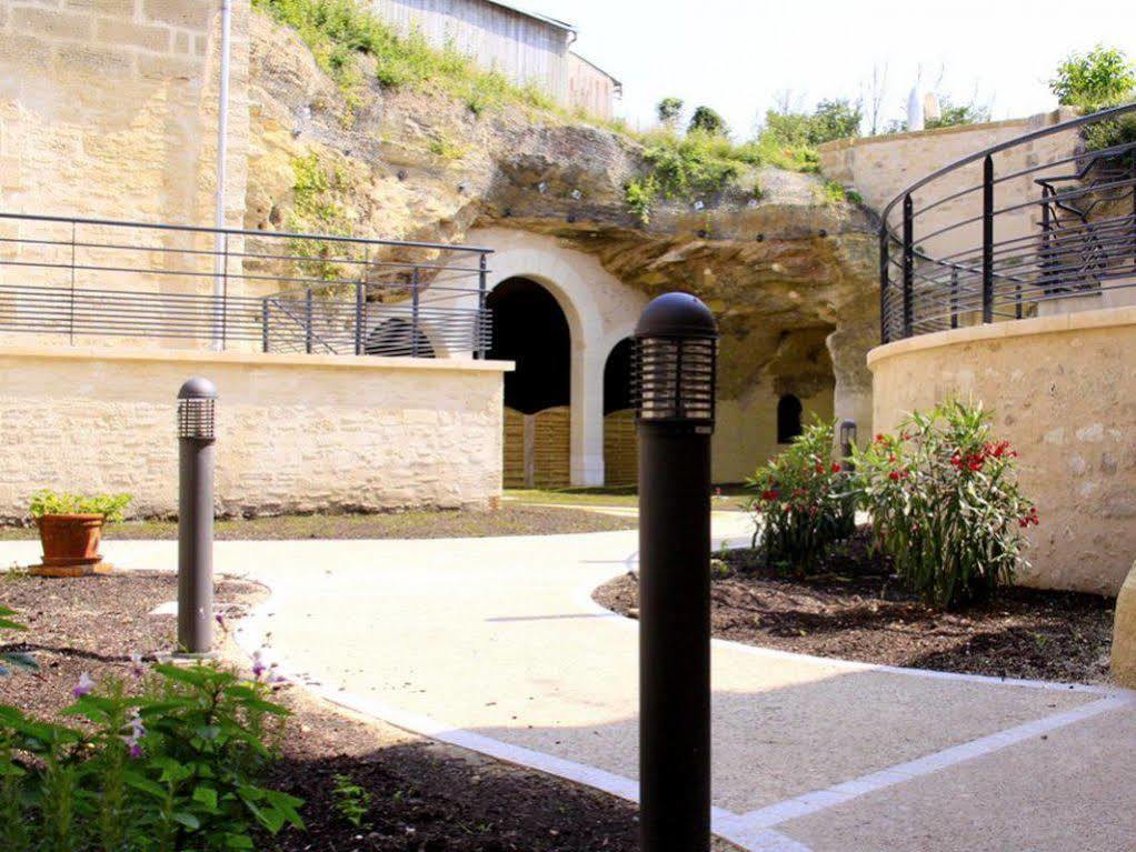 Rocaminori Hôtel Louresse-Rochemenier Exterior foto
